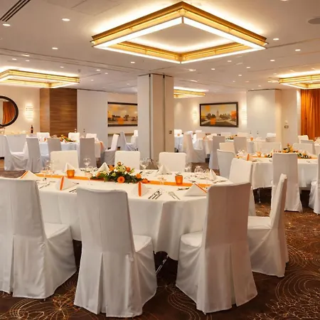 Best Western Plus Delta Park Hotel-3