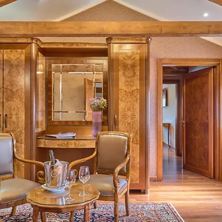 Hotel Santa Chiara-2