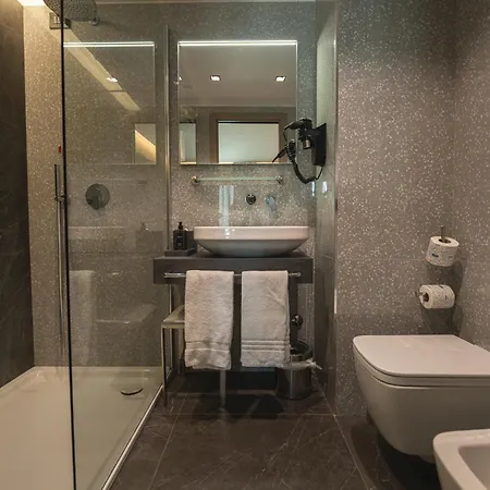 Hotel Forum-2