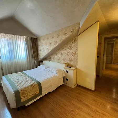 Hotel Tre Archi-3