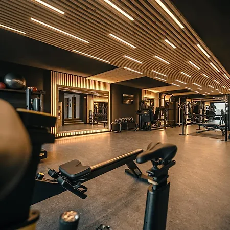 Cristallo Sport & Wellness Hotel-3