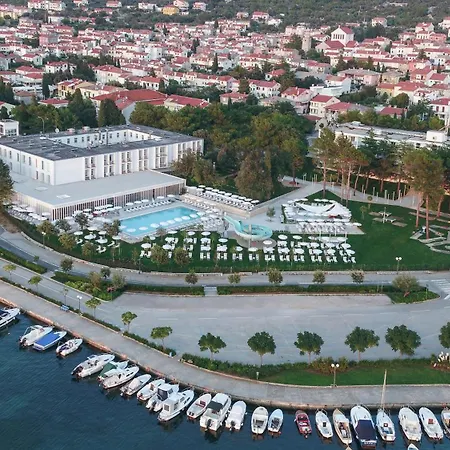 Falkensteiner Hotel Park Punat-2