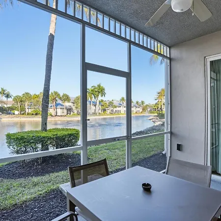 Greenlinks Golf Villas At Lely Resort-3