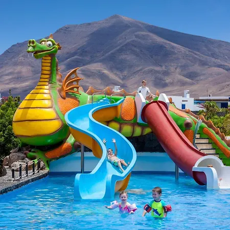 Gran Tagoro Family&Fun Playa Blanca-3