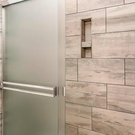 Riverview Inn & Suites, An Ascend Collection Hotel-3