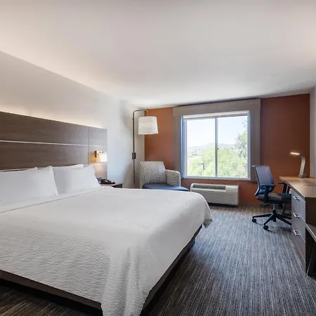 Holiday Inn Express & Suites Tucson By Ihg-2