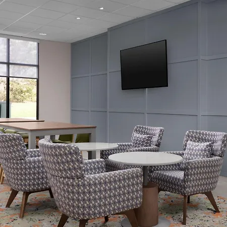 Hampton Inn Crossville-2