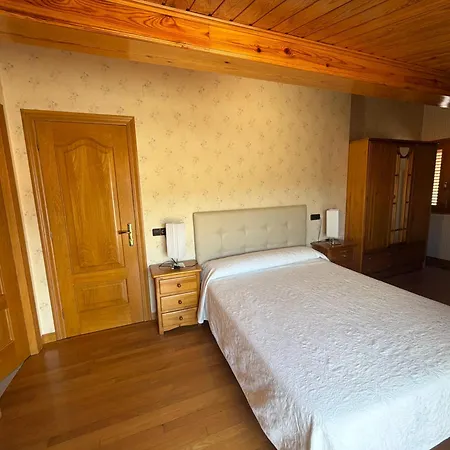 Hostal Pirineos Ainsa-2