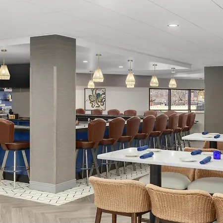 Doubletree By Hilton Salisbury-2