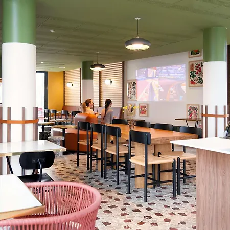 ibis Styles Versailles Saint Quentin en Yvelines-3
