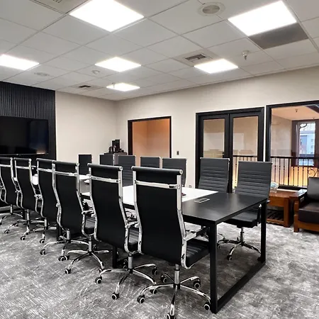 Ramada By Wyndham Tukwila Southcenter-2