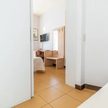 Hotel City-2