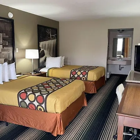 Red Lion Inn & Suites Junction City-3