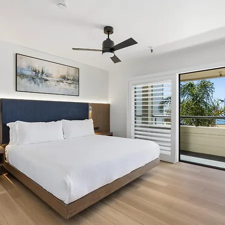 456 Embarcadero Inn & Suites-2
