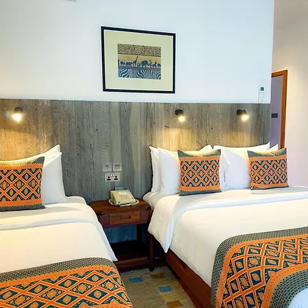 Travellers Beach Hotel & Spa-2