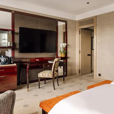 Four Seasons Hotel Ritz Lisbon-2