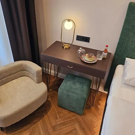 Hotel Center Ljubljana-3