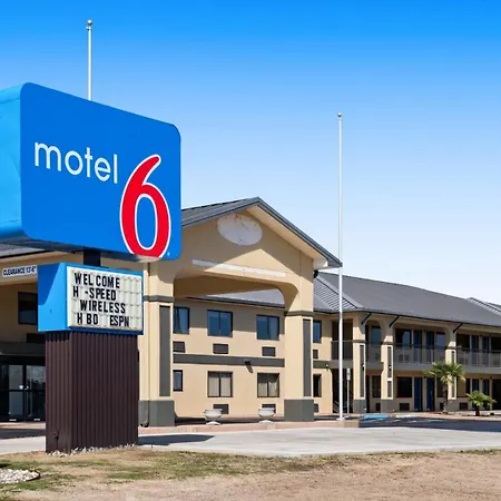 Motel 6 Prattville Al-2