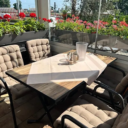 Hotel-Restaurant Breitenbacher Hof-3