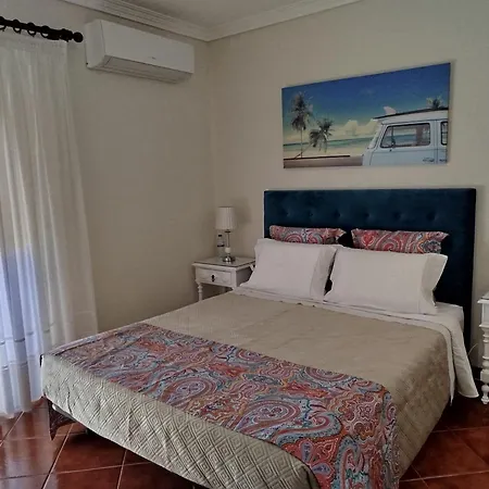 A Casa Da Ti Laura - Al-2
