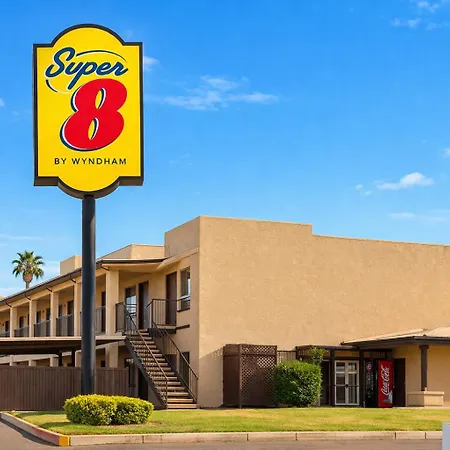 Super 8 By Wyndham Barstow-2