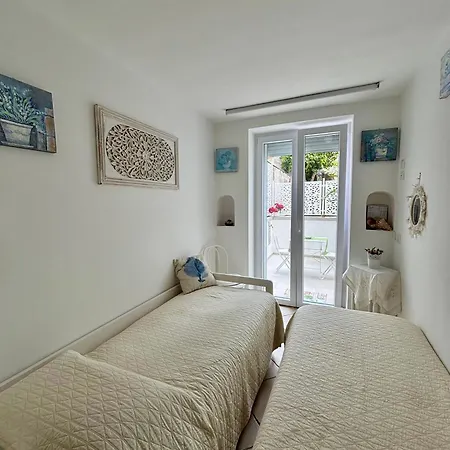 Villa Apollo B&B-3