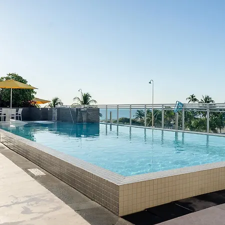 Leslie Hotel Ocean Drive-2