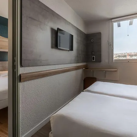 Ibis Budget Le Havre Les Docks-3
