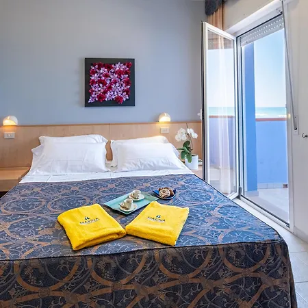 Hotel Marina-2