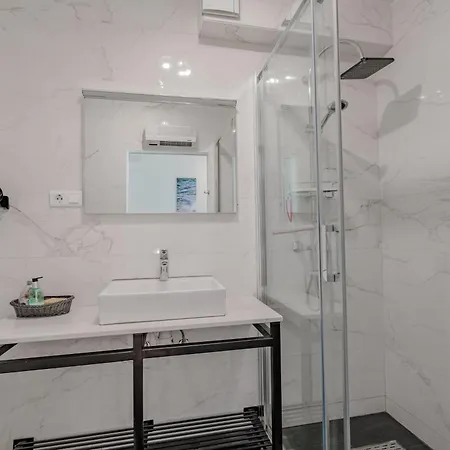 La Dolce Vita Da Zara - Luxury Rooms-2