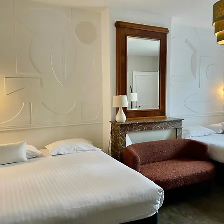 Hotel Val De Loire-2