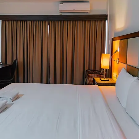 Queens Hotel-3