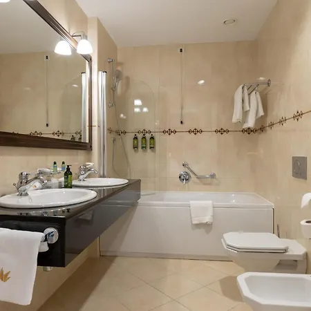 Royal Princess Hotel-3