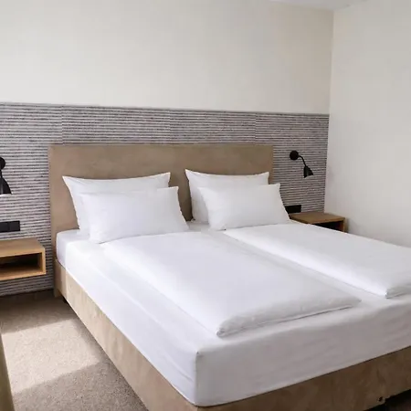 DORMERO Aparthotel Stralsund-2