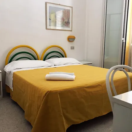 Hotel Vienna-2