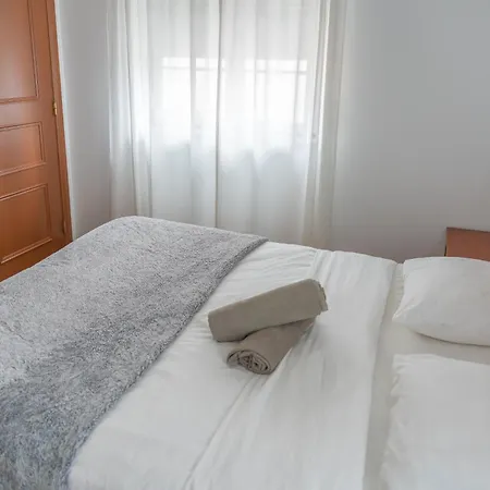 Baleal Guesthouse - Yoga Included-3