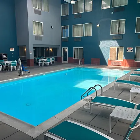 Quality Inn And Conference Center Greeley Downtown-3