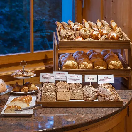 Geniesserhotel Montafoner Hof-3