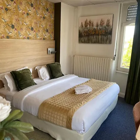 Cit'Hotel L'Escurial-2