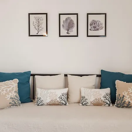 Casanova Rooms And Apartment To Rent-3
