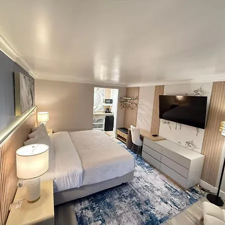 The Aventis Inn-2