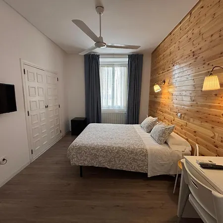 Hostal Goyal Pizarro-3