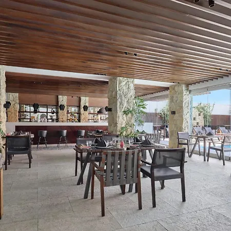 Holiday Inn Cairo Maadi By Ihg-2