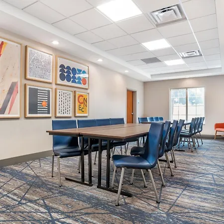 Holiday Inn Express Phenix City-Fort Benning By Ihg-2