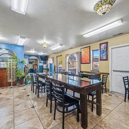 Travelodge By Wyndham Kanab-2