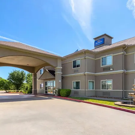 Baymont By Wyndham Texas City-2