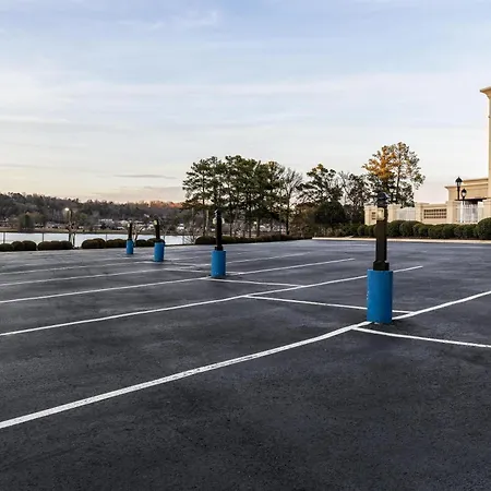 Hampton Inn Guntersville-3