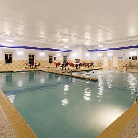 La Quinta By Wyndham Fargo-Medical Center-3