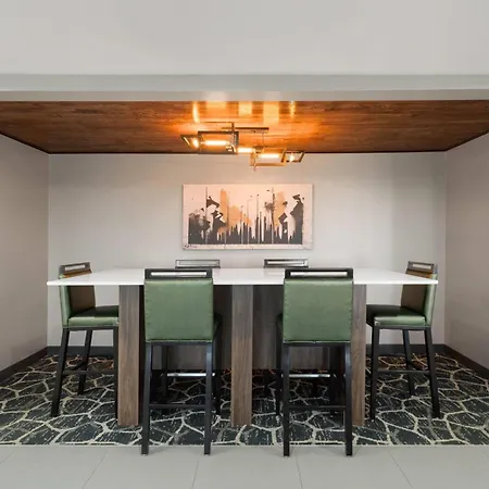 Hawthorn Extended Stay By Wyndham Jackson-3