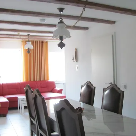 Apartment Storchenfärbe-3